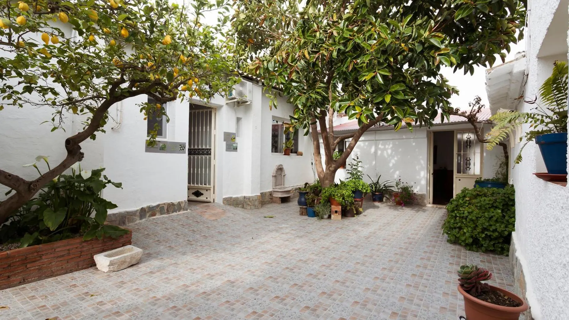 Molino De Lucero, Casa Rural Teba