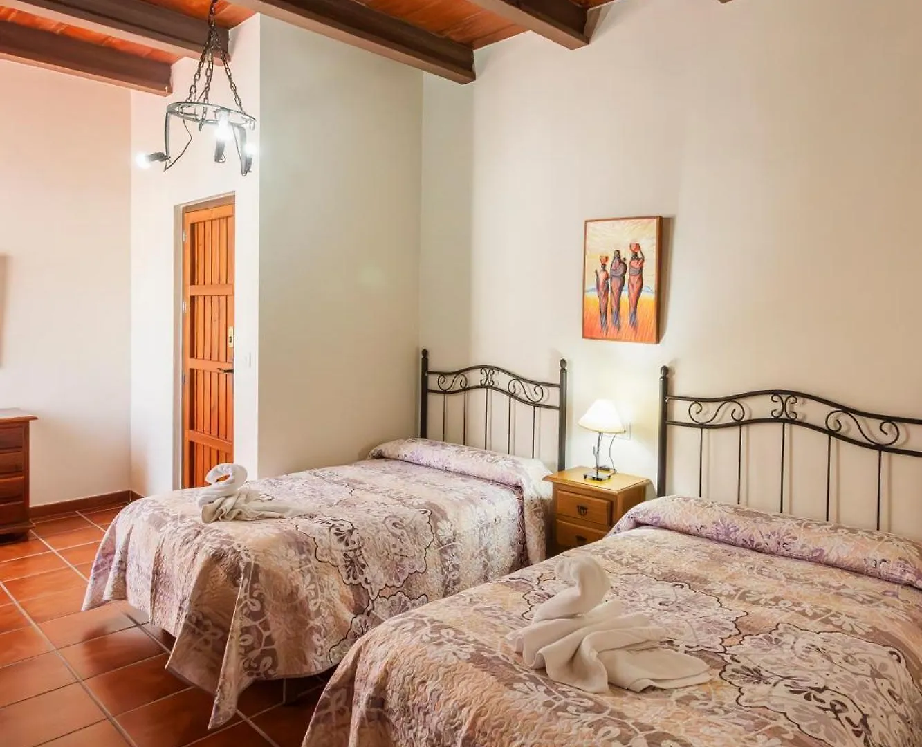 Molino De Lucero, Casa Rural Teba
